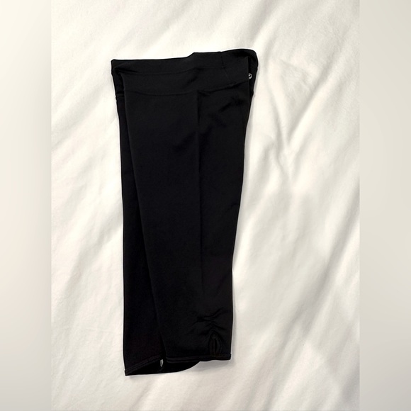Lululemon invigorate crop black legging size 2 - Picture 8 of 13